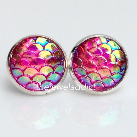 3 for 15🎀pink iridescent mermaid scale earrings - Picture 10 of 11